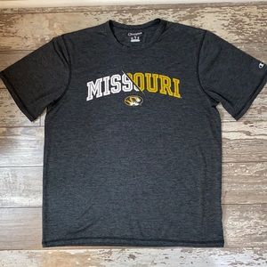 Mizzou Tigers T-Shirt Size Large